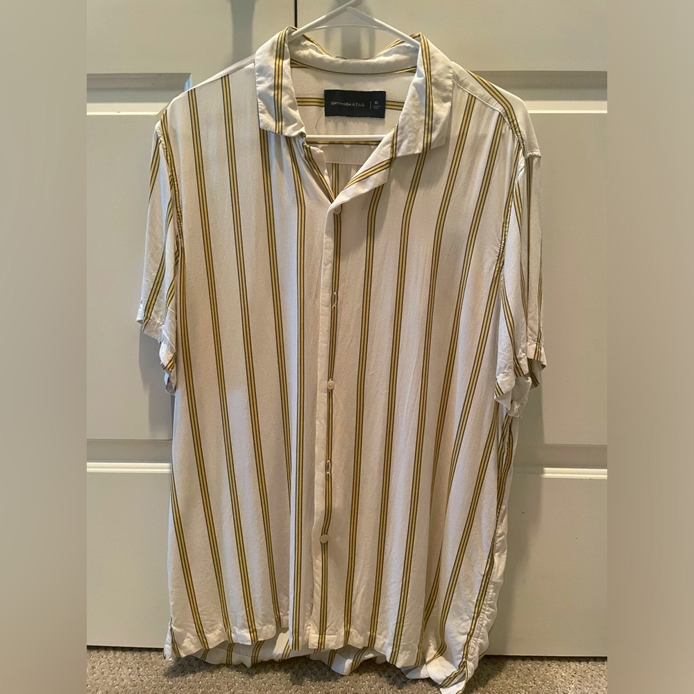 Men’s Button Down Shirt